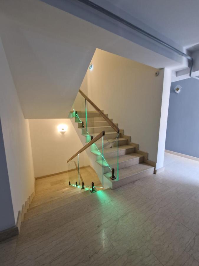 Apart Hotel Fusion Tower Яссы Экстерьер фото