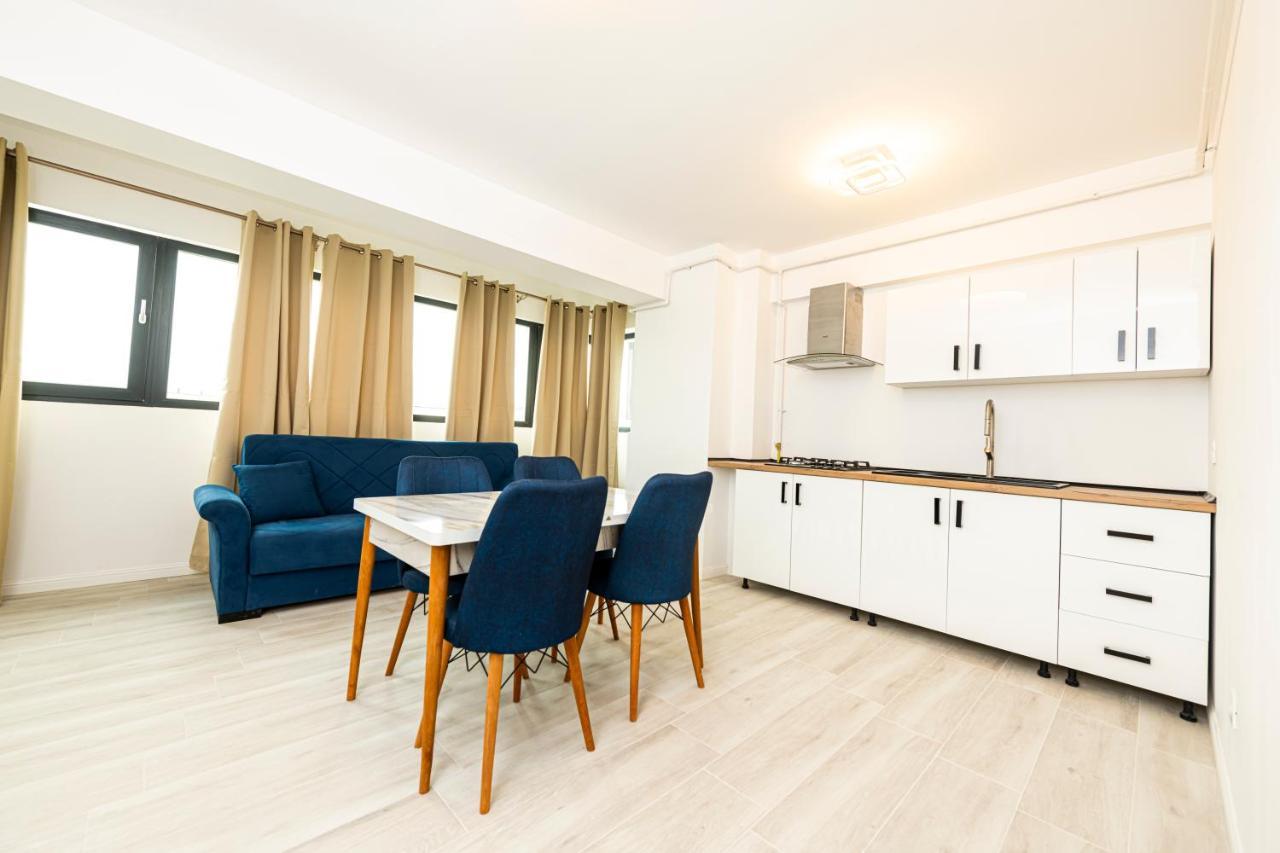 Apart Hotel Fusion Tower Яссы Экстерьер фото