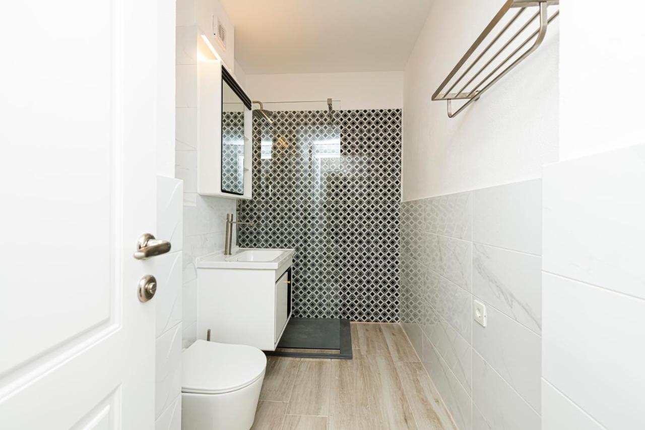 Apart Hotel Fusion Tower Яссы Экстерьер фото